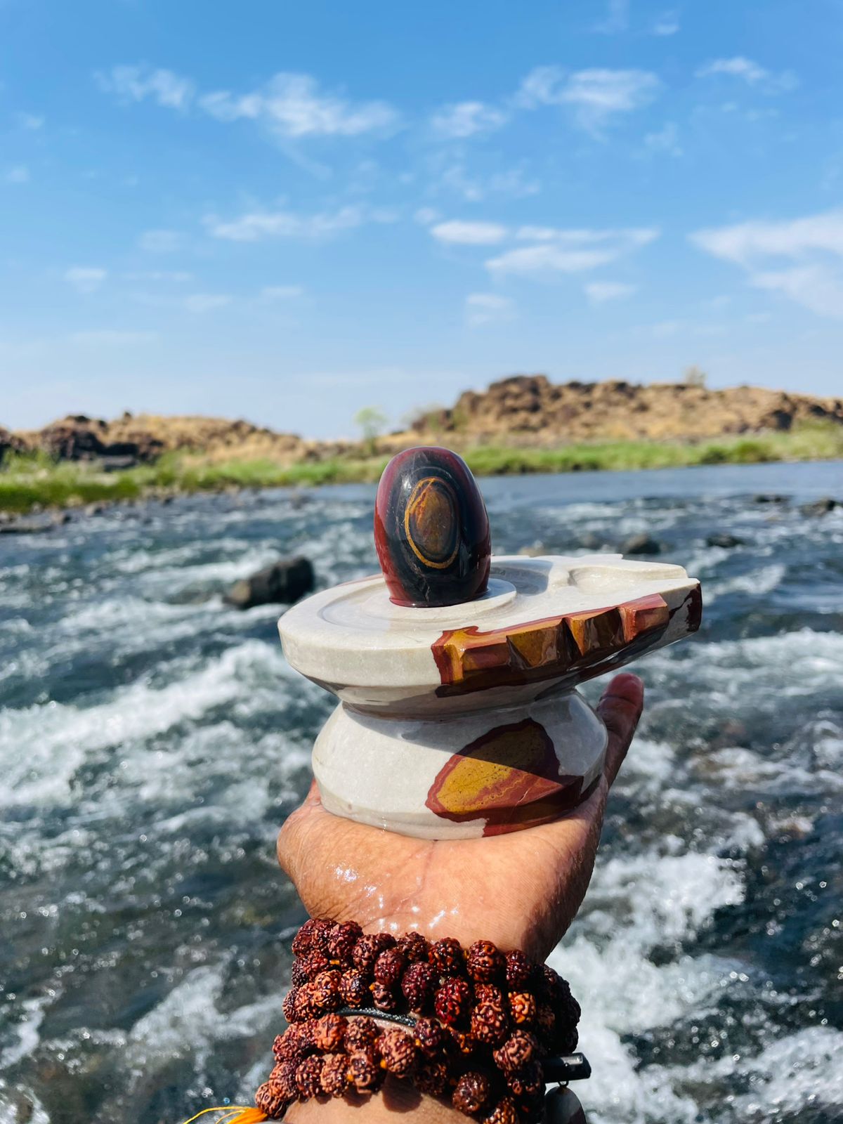2.5 Inch Narmadeshwar Shivling with 5 Inch Premium Designer Jaladhari
