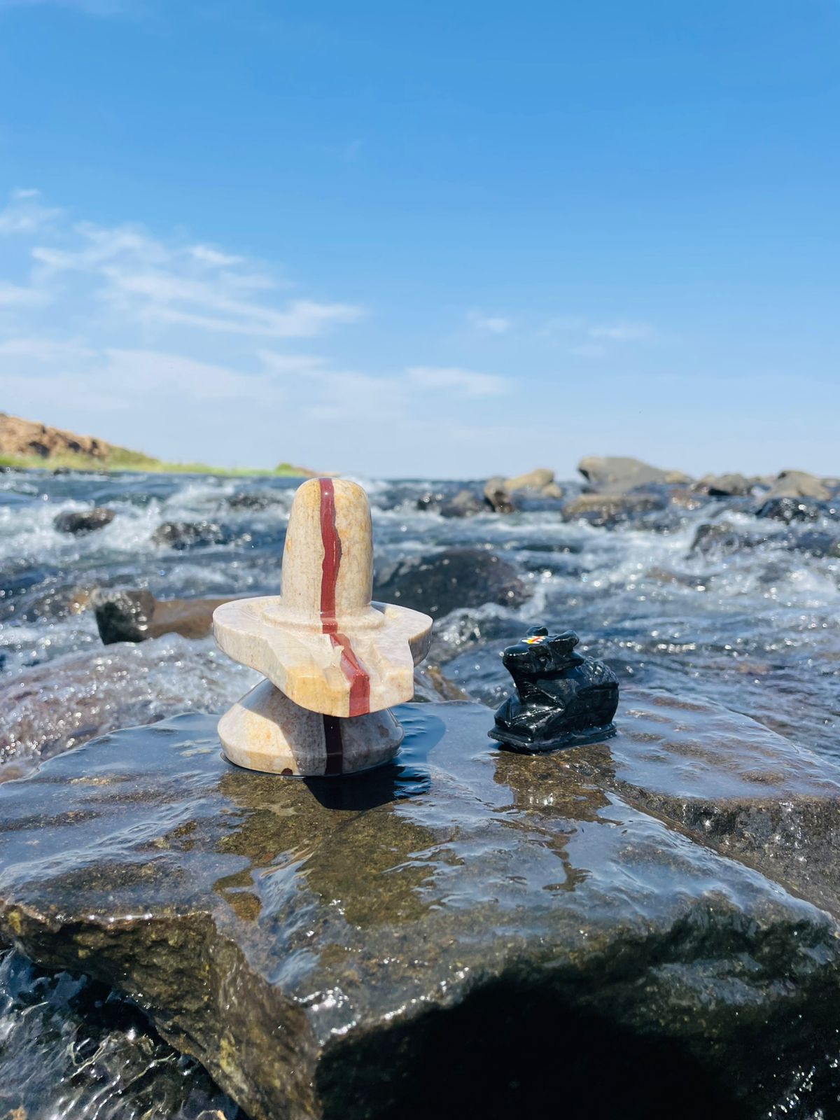 2.5 Inch Narmadeshwar Shivling with 5 Inch Designer Jaladhari & Nandi Set
