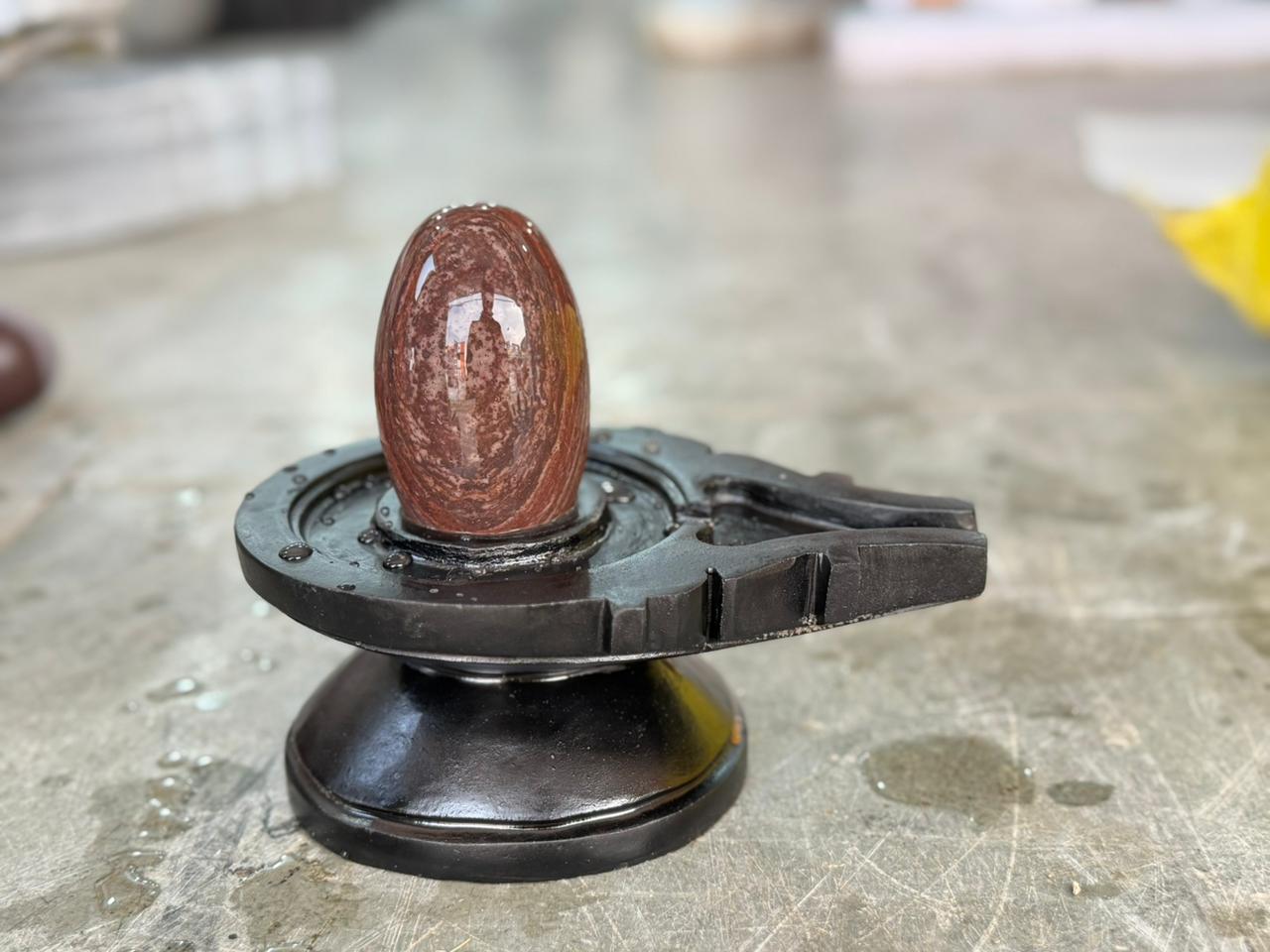 2” Premium Brown Narmadeshwar Shivling with 4” Black Jaladhari Base – Natural Marble Texture Finish